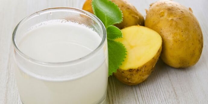 Jugo de papa para eliminar papilomas.
